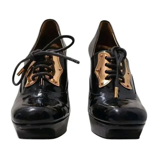 Gucci Oxford Platform Pumps 9.5B Black Patent Leather Gold-tone Hardware Laceup